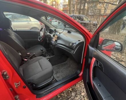 Красный Шевроле Авео, объемом двигателя 1.5 л и пробегом 184 тыс. км за 3000 $, фото 11 на Automoto.ua