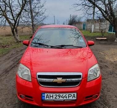 Красный Шевроле Авео, объемом двигателя 1.5 л и пробегом 205 тыс. км за 4100 $, фото 2 на Automoto.ua