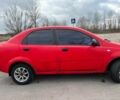 Красный Шевроле Авео, объемом двигателя 1.5 л и пробегом 130 тыс. км за 2300 $, фото 3 на Automoto.ua