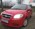 Красный Шевроле Авео, объемом двигателя 1.5 л и пробегом 140 тыс. км за 2999 $, фото 1 на Automoto.ua