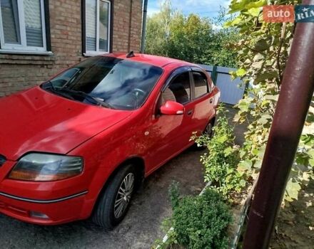 Красный Шевроле Авео, объемом двигателя 1.5 л и пробегом 226 тыс. км за 3500 $, фото 9 на Automoto.ua
