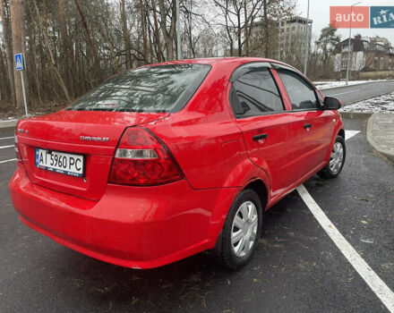Красный Шевроле Авео, объемом двигателя 1.5 л и пробегом 350 тыс. км за 1799 $, фото 3 на Automoto.ua