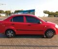 Красный Шевроле Авео, объемом двигателя 1.5 л и пробегом 142 тыс. км за 3700 $, фото 1 на Automoto.ua
