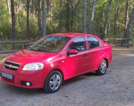 Красный Шевроле Авео, объемом двигателя 1.5 л и пробегом 241 тыс. км за 3300 $, фото 5 на Automoto.ua