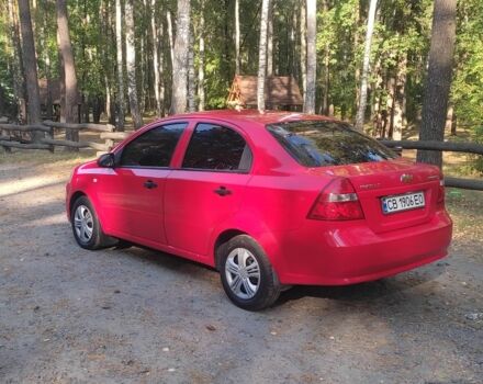 Красный Шевроле Авео, объемом двигателя 1.5 л и пробегом 241 тыс. км за 3300 $, фото 4 на Automoto.ua