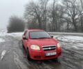 Червоний Шевроле Авео, об'ємом двигуна 1.5 л та пробігом 200 тис. км за 3200 $, фото 1 на Automoto.ua