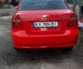 Красный Шевроле Авео, объемом двигателя 1.5 л и пробегом 350 тыс. км за 2900 $, фото 1 на Automoto.ua