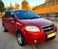Красный Шевроле Авео, объемом двигателя 1.5 л и пробегом 150 тыс. км за 4600 $, фото 1 на Automoto.ua