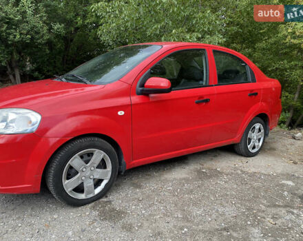 Красный Шевроле Авео, объемом двигателя 1.5 л и пробегом 176 тыс. км за 3300 $, фото 7 на Automoto.ua