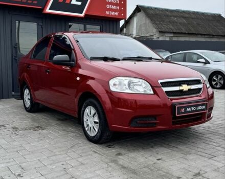 Красный Шевроле Авео, объемом двигателя 1.5 л и пробегом 27 тыс. км за 6100 $, фото 1 на Automoto.ua