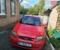 Красный Шевроле Авео, объемом двигателя 1.5 л и пробегом 226 тыс. км за 3500 $, фото 1 на Automoto.ua
