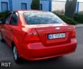Красный Шевроле Авео, объемом двигателя 1.5 л и пробегом 212 тыс. км за 4500 $, фото 1 на Automoto.ua
