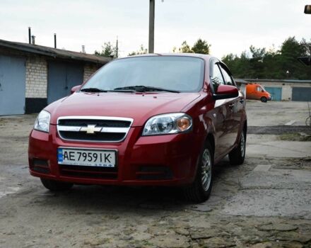 Красный Шевроле Авео, объемом двигателя 1.5 л и пробегом 87 тыс. км за 4800 $, фото 3 на Automoto.ua