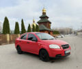 Красный Шевроле Авео, объемом двигателя 1.5 л и пробегом 187 тыс. км за 3300 $, фото 1 на Automoto.ua