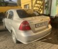 Червоний Шевроле Авео, об'ємом двигуна 0.9 л та пробігом 200 тис. км за 1650 $, фото 1 на Automoto.ua