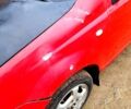 Красный Шевроле Авео, объемом двигателя 1.5 л и пробегом 400 тыс. км за 2000 $, фото 2 на Automoto.ua