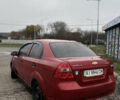 Красный Шевроле Авео, объемом двигателя 1.5 л и пробегом 107 тыс. км за 2100 $, фото 2 на Automoto.ua