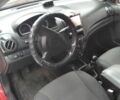 Красный Шевроле Авео, объемом двигателя 1.5 л и пробегом 325 тыс. км за 2900 $, фото 6 на Automoto.ua