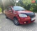 Красный Шевроле Авео, объемом двигателя 1.5 л и пробегом 266 тыс. км за 2600 $, фото 1 на Automoto.ua