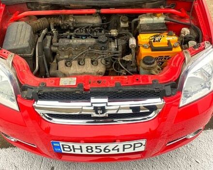 Красный Шевроле Авео, объемом двигателя 1.5 л и пробегом 206 тыс. км за 4450 $, фото 6 на Automoto.ua