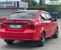 Красный Шевроле Авео, объемом двигателя 0 л и пробегом 200 тыс. км за 4400 $, фото 6 на Automoto.ua
