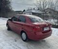 Красный Шевроле Авео, объемом двигателя 1.5 л и пробегом 214 тыс. км за 3950 $, фото 5 на Automoto.ua