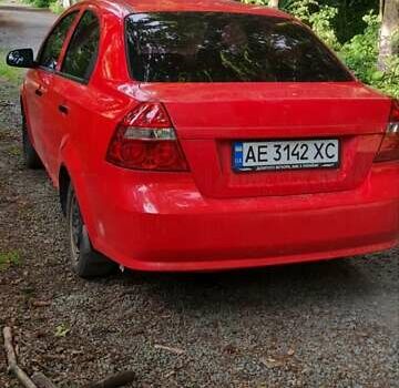 Красный Шевроле Авео, объемом двигателя 1.5 л и пробегом 178 тыс. км за 2699 $, фото 6 на Automoto.ua