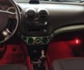Красный Шевроле Авео, объемом двигателя 1.5 л и пробегом 201 тыс. км за 4000 $, фото 9 на Automoto.ua
