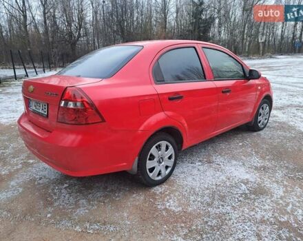 Красный Шевроле Авео, объемом двигателя 1.5 л и пробегом 209 тыс. км за 3850 $, фото 5 на Automoto.ua