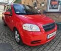 Красный Шевроле Авео, объемом двигателя 1.6 л и пробегом 165 тыс. км за 2600 $, фото 1 на Automoto.ua