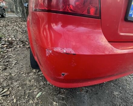 Красный Шевроле Авео, объемом двигателя 1.5 л и пробегом 184 тыс. км за 3000 $, фото 6 на Automoto.ua