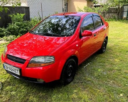 Красный Шевроле Авео, объемом двигателя 1.5 л и пробегом 190 тыс. км за 3100 $, фото 3 на Automoto.ua