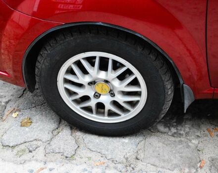 Красный Шевроле Авео, объемом двигателя 1.5 л и пробегом 87 тыс. км за 4800 $, фото 14 на Automoto.ua