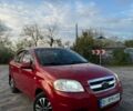 Красный Шевроле Авео, объемом двигателя 1.5 л и пробегом 182 тыс. км за 3600 $, фото 1 на Automoto.ua