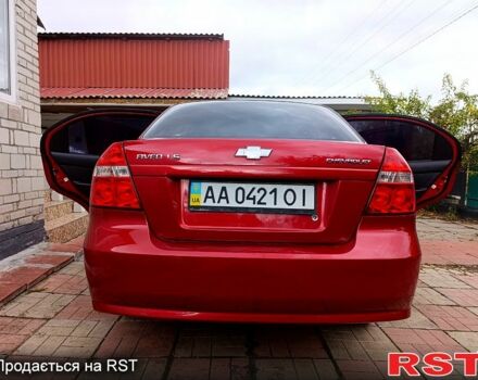 Червоний Шевроле Авео, об'ємом двигуна 1.5 л та пробігом 160 тис. км за 3800 $, фото 1 на Automoto.ua