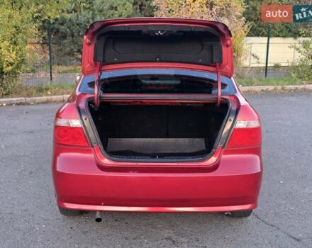 Шевроле Авео 2007 у Хмельницькому на Automoto.ua Червоний Шевроле Авео, об'ємом двигуна 1.5 л та пробігом 180 тис. км за 3299 $, фото 37 на Automoto.ua