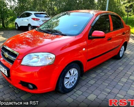 Красный Шевроле Авео, объемом двигателя 1.5 л и пробегом 245 тыс. км за 3650 $, фото 2 на Automoto.ua