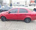 Красный Шевроле Авео, объемом двигателя 1.5 л и пробегом 425 тыс. км за 2899 $, фото 2 на Automoto.ua