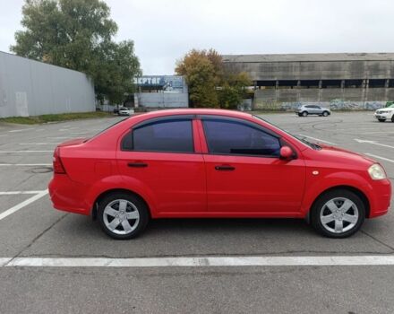 Красный Шевроле Авео, объемом двигателя 1.5 л и пробегом 162 тыс. км за 3537 $, фото 6 на Automoto.ua