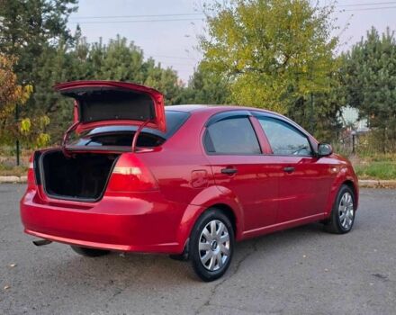 Красный Шевроле Авео, объемом двигателя 0 л и пробегом 180 тыс. км за 3299 $, фото 16 на Automoto.ua