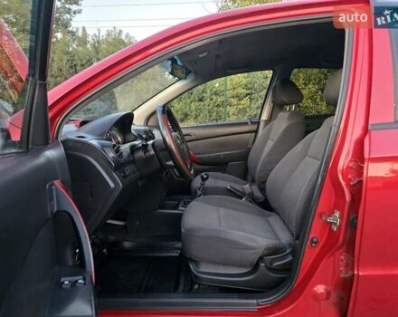Шевроле Авео 2007 у Хмельницькому на Automoto.ua Червоний Шевроле Авео, об'ємом двигуна 1.5 л та пробігом 180 тис. км за 3299 $, фото 14 на Automoto.ua