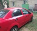 Красный Шевроле Авео, объемом двигателя 1.5 л и пробегом 229 тыс. км за 3250 $, фото 4 на Automoto.ua