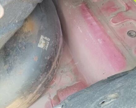 Червоний Шевроле Авео, об'ємом двигуна 1.5 л та пробігом 300 тис. км за 4000 $, фото 2 на Automoto.ua