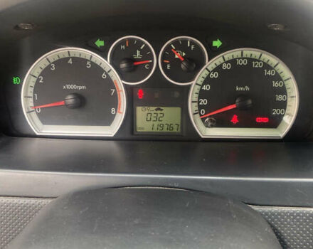 Червоний Шевроле Авео, об'ємом двигуна 1.5 л та пробігом 119 тис. км за 4500 $, фото 7 на Automoto.ua