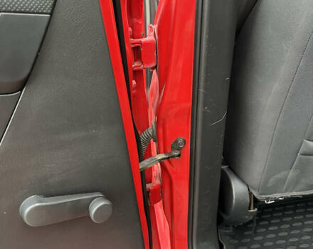 Червоний Шевроле Авео, об'ємом двигуна 1.5 л та пробігом 144 тис. км за 4700 $, фото 27 на Automoto.ua