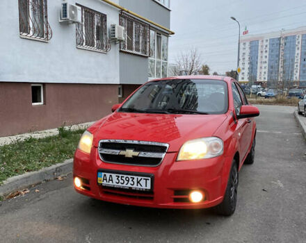 Красный Шевроле Авео, объемом двигателя 1.5 л и пробегом 160 тыс. км за 4700 $, фото 1 на Automoto.ua