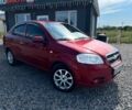 Червоний Шевроле Авео, об'ємом двигуна 1.5 л та пробігом 181 тис. км за 3999 $, фото 1 на Automoto.ua