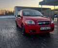 Красный Шевроле Авео, объемом двигателя 1.5 л и пробегом 112 тыс. км за 4000 $, фото 1 на Automoto.ua