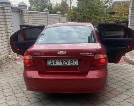 Червоний Шевроле Авео, об'ємом двигуна 1.5 л та пробігом 119 тис. км за 4500 $, фото 1 на Automoto.ua