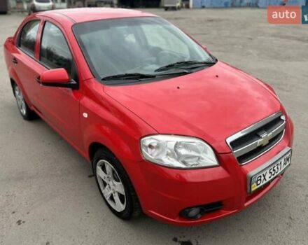 Красный Шевроле Авео, объемом двигателя 1.5 л и пробегом 380 тыс. км за 3599 $, фото 1 на Automoto.ua